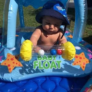 Meet your Posher, Eva